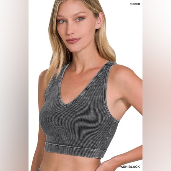 NWOT Zenana Washed Ribbed Seamless Racerback Tank W Bra Pas - Picture 1 of 3